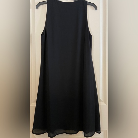 NWT Ya LosAngeles Sz-M Boutique Dress Beautiful Silver Beading Around Neckline - Picture 4 of 16